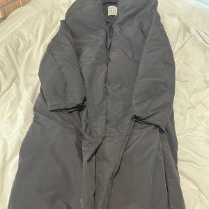 Toteme Belted Down Robe Coat Black (size 32)